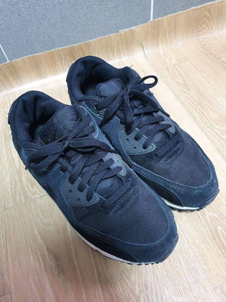 나이키 프로스펙스 270 신발 (중고장터 - 비낚시용품)