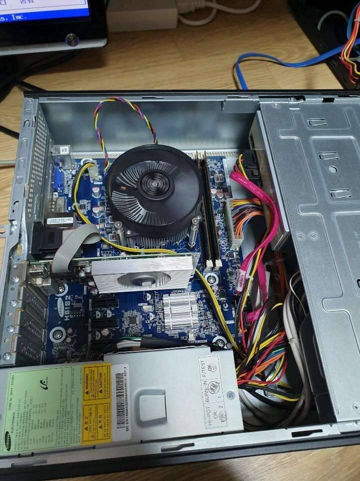삼성 슬림컴퓨터 I3 3220 (중고장터 - 비낚시용품)