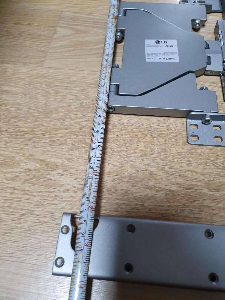 lg 벽걸이 tv브라켓 (중고장터 - 비낚시용품)