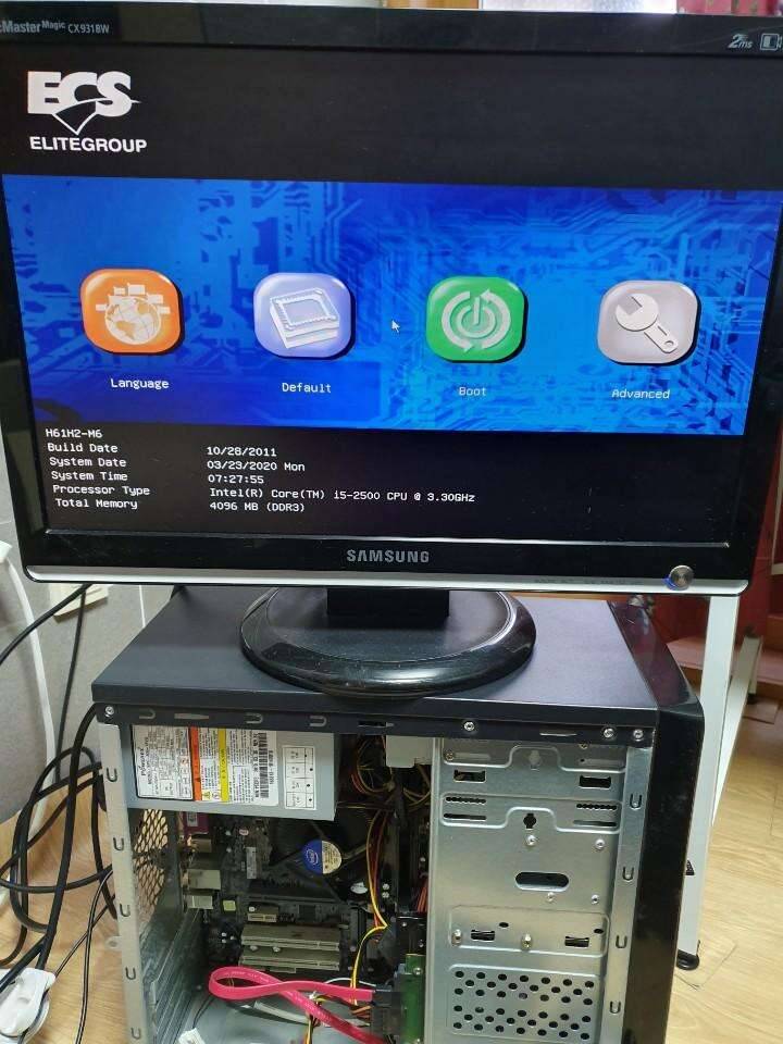 컴퓨터 반본체 i5 2500 샌디브릿지 (중고장터 - 비낚시용품)