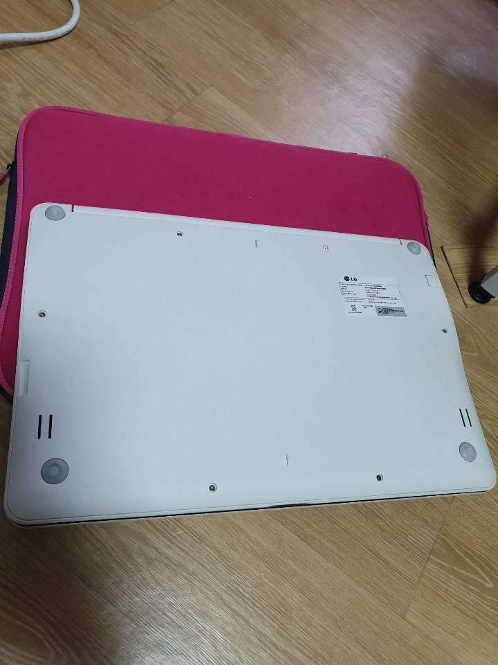 LG 15u34 울트라노트북 (중고장터 - 비낚시용품)