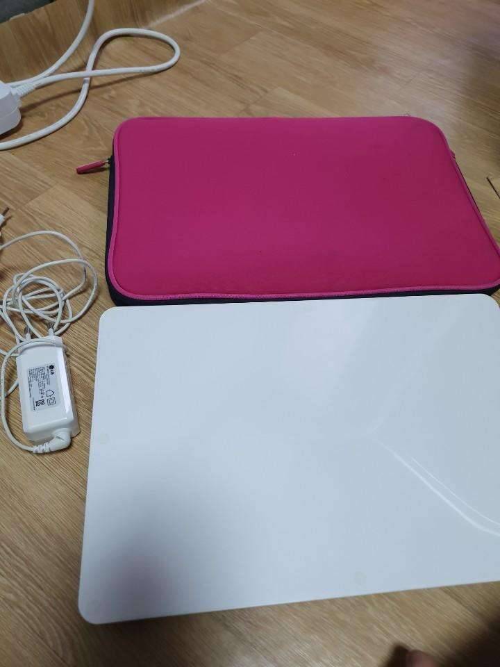 LG 15u34 울트라노트북 (중고장터 - 비낚시용품)