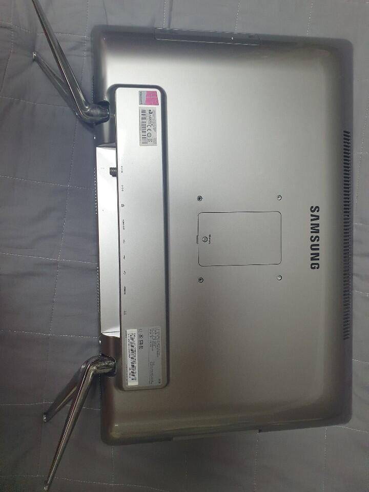 삼성 일체형pc 모델명 dm500a2d (중고장터 - 비낚시용품)
