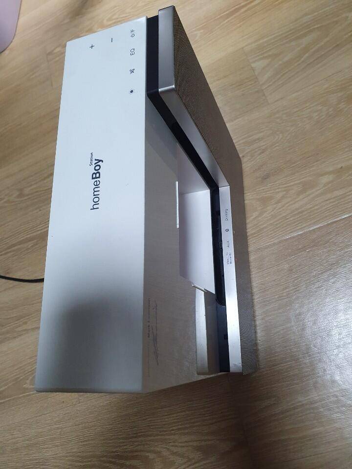 LG 홈보이 마크레빈슨 블루투스 스피커사각형 (중고장터 - 비낚시용품)