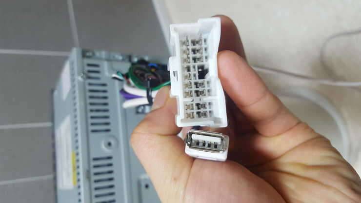 블루투스 usb 무출순정오디오 판매합니다 (중고장터 - 비낚시용품)