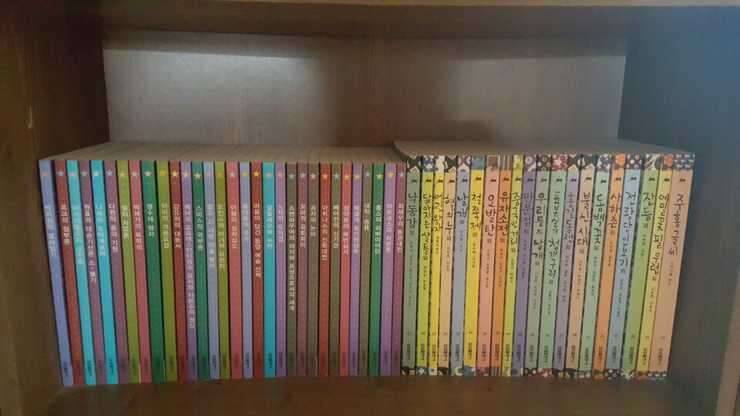 수능대비 문학전집고전세계 팝니다 (중고장터 - 비낚시용품)