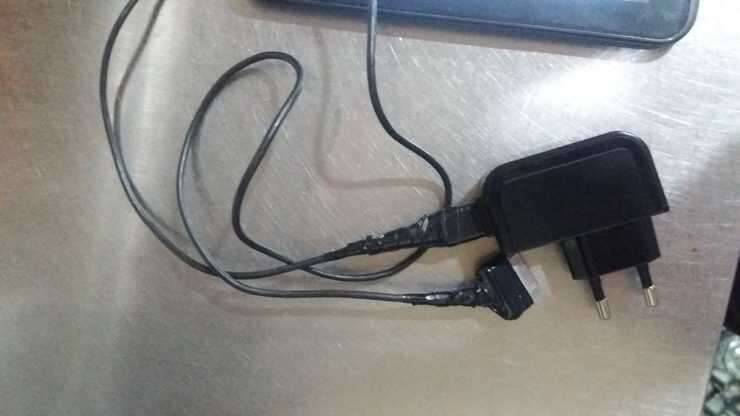 갤럭시 탭2 8G 7인치 팝니다GTP3113 (중고장터 - 비낚시용품)