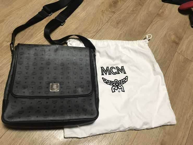 MCM남자가방아이스박스민물보조가방구함니다 (중고장터 - 비낚시용품)
