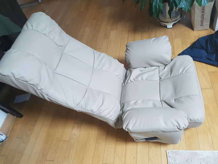 회전소파좌식의자네파캠핑무쇠화로분양 (중고장터 - 비낚시용품)