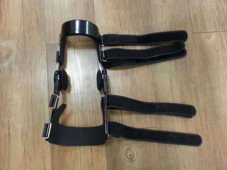 의료용 무릅 보조기 팝니다 (중고장터 - 비낚시용품)