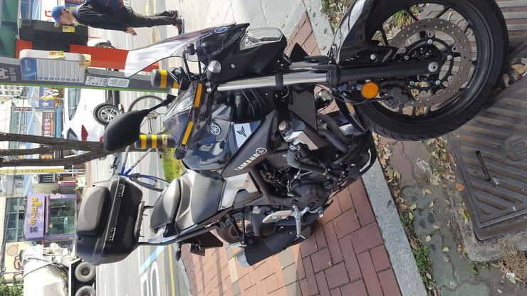 오토바이팝니다320cc (중고장터 - 비낚시용품)