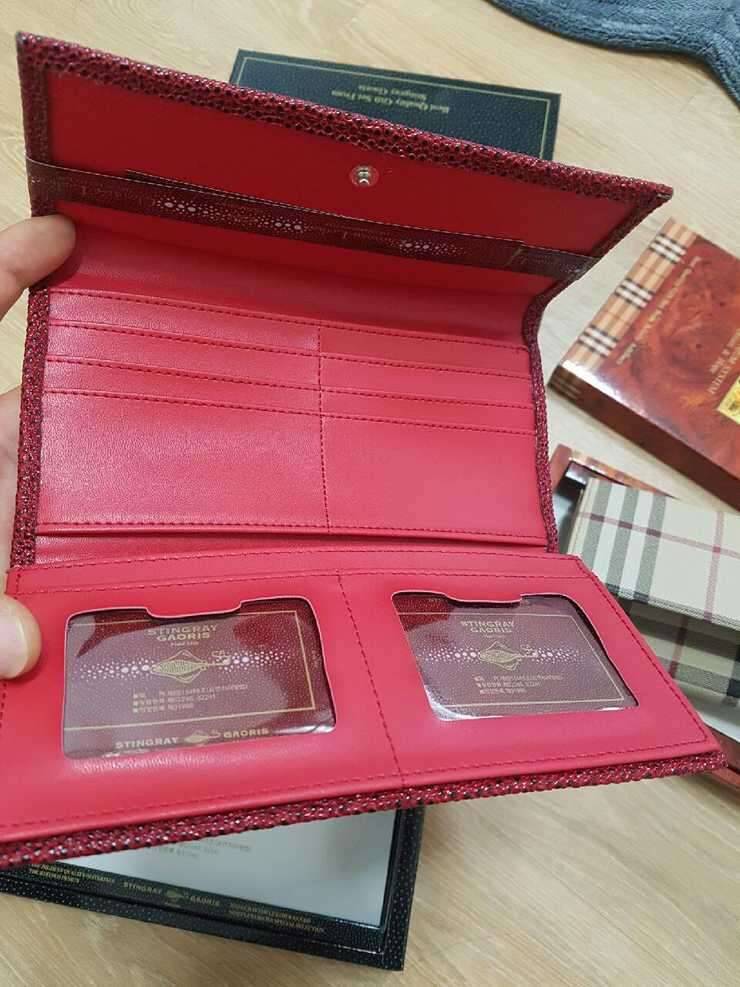 여성용 지갑 (중고장터 - 비낚시용품)