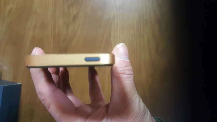 아이폰5s 32G블랙골드 (중고장터 - 비낚시용품)