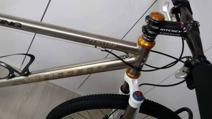 산악자전거mtb 휠러티탄 잰스타 신동품 가격조정 (중고장터 - 비낚시용품)