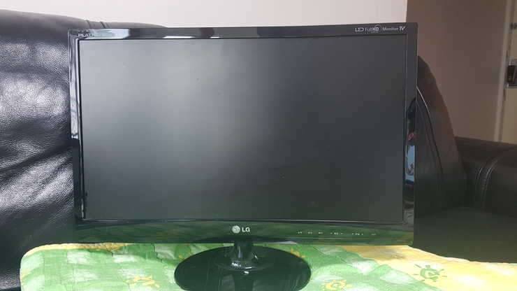 LG LED 23인치 TV m2380dpn 10만원 판매합니다 (중고장터 - 비낚시용품)