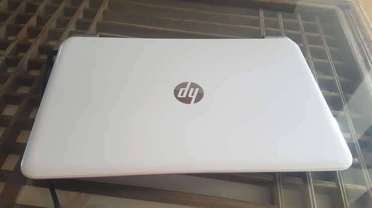 HP 노트북 판매 합니다 (중고장터 - 비낚시용품)