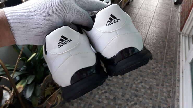 아디다스 골프화 250mm (중고장터 - 비낚시용품)