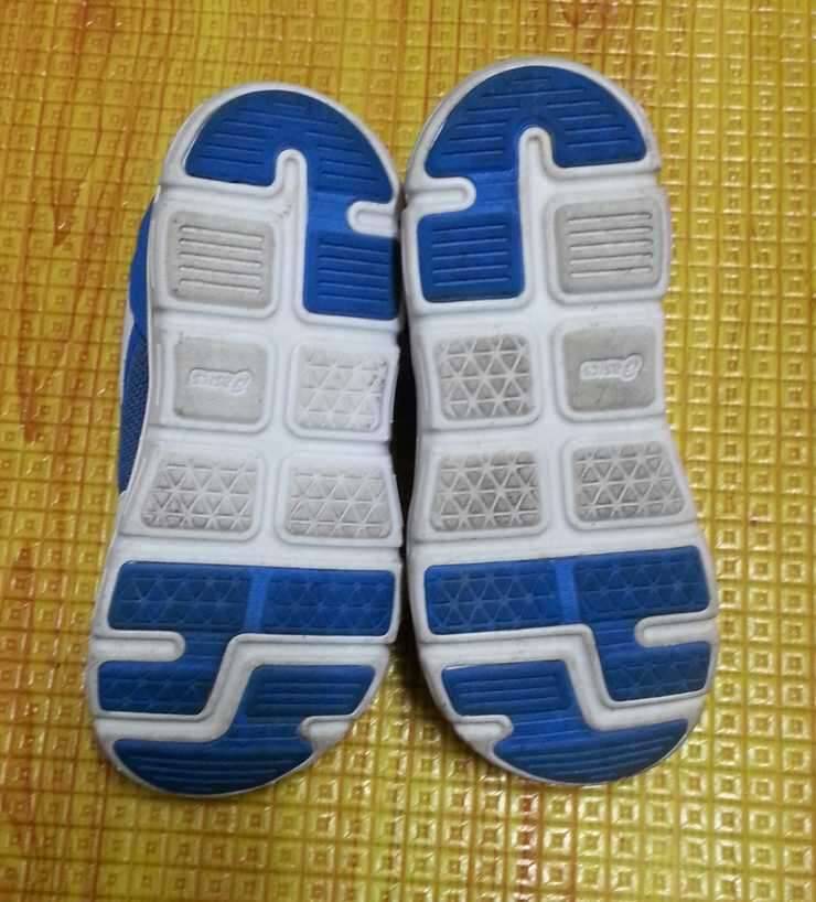아식스 남아신발가격다운 (중고장터 - 비낚시용품)