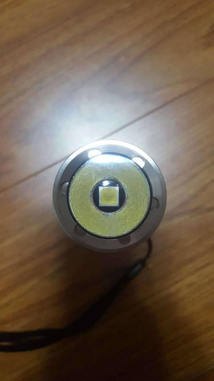 KLARUS G20 3000LM 팝니다 (중고장터 - 비낚시용품)
