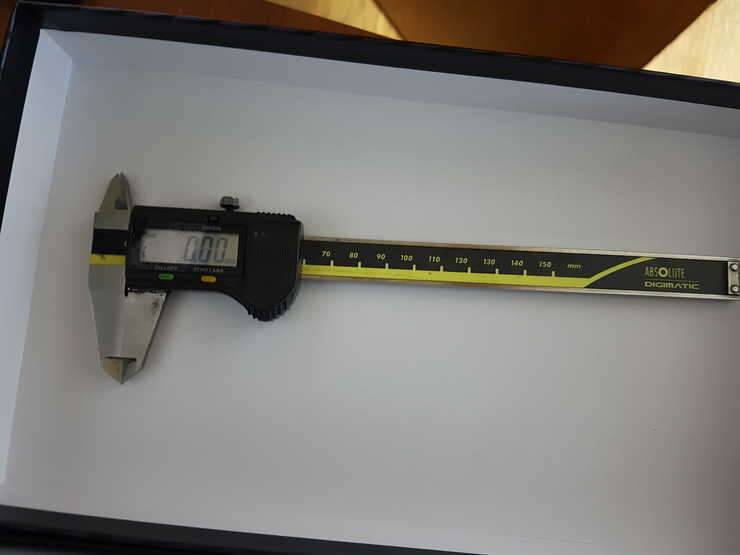 디지탈노기스 버니어켈리퍼스미스토요150mm (중고장터 - 비낚시용품)