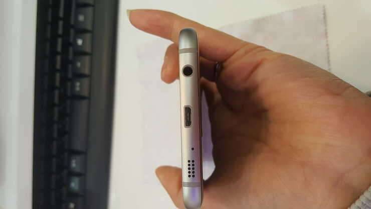갤럭시S7 엣지 64기가 골드 초특급 (중고장터 - 비낚시용품)
