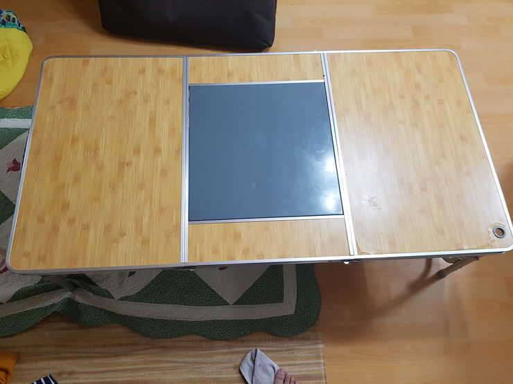 3폴딩테이블키친테이블 팝니다캠핑용품 (중고장터 - 비낚시용품)