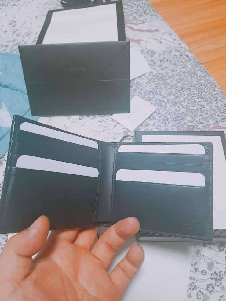 구찌지갑 팝니다 (중고장터 - 비낚시용품)