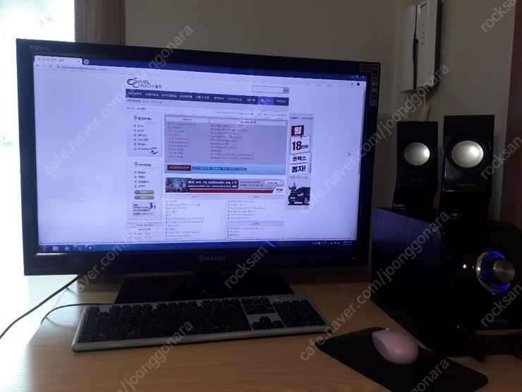 모니터 32인치 (중고장터 - 비낚시용품)
