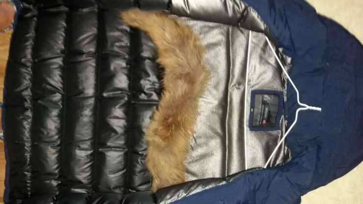 노스페이스패딩조끼밀레 패딩 입니다 (중고장터 - 비낚시용품)
