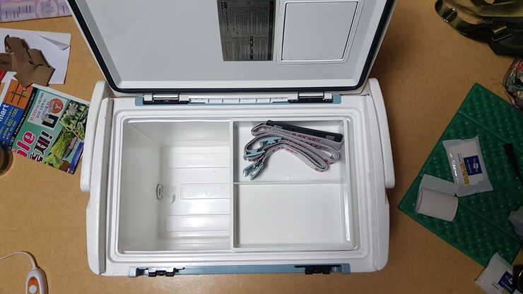 해동카리스마 아이스박스30사진입니다 (중고장터 - 비낚시용품)