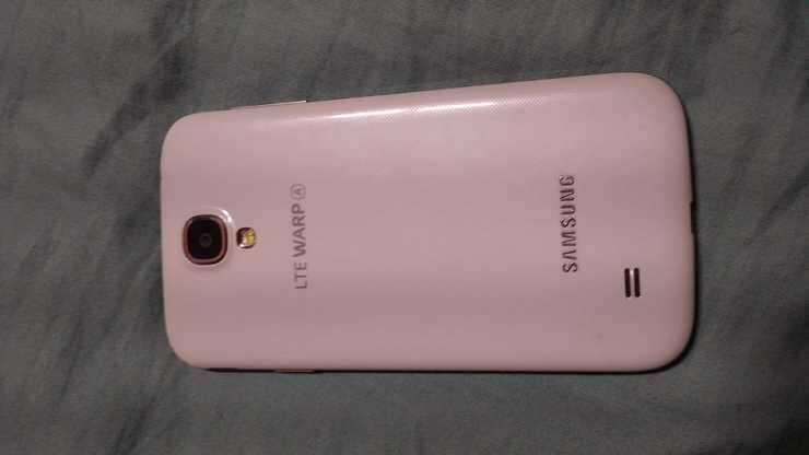 S4 LEEA 32GB 팝니다 (중고장터 - 비낚시용품)