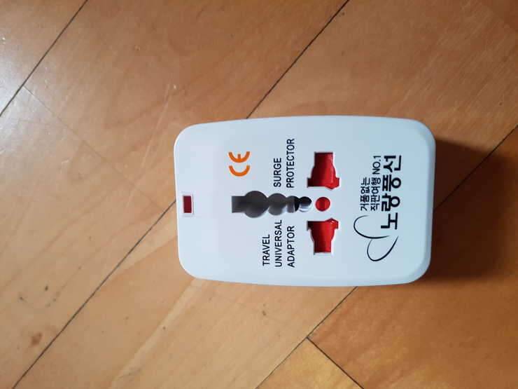 무료분양ㅡ 여행용 돼지코 콘센트 변환기 가져가세요 (중고장터 - 비낚시용품)