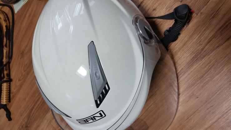 agv 오토바이 헬멧 팝니다 (중고장터 - 비낚시용품)