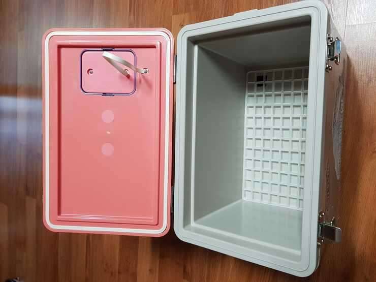 보쉬드릴1440ㆍ아이스박스2개ㆍ보쉬급속충전기 (중고장터 - 비낚시용품)