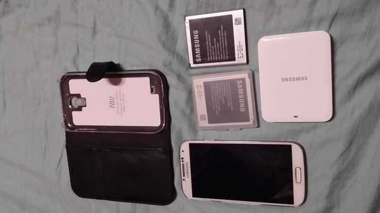 S4 LEEA 32GB 팝니다 (중고장터 - 비낚시용품)