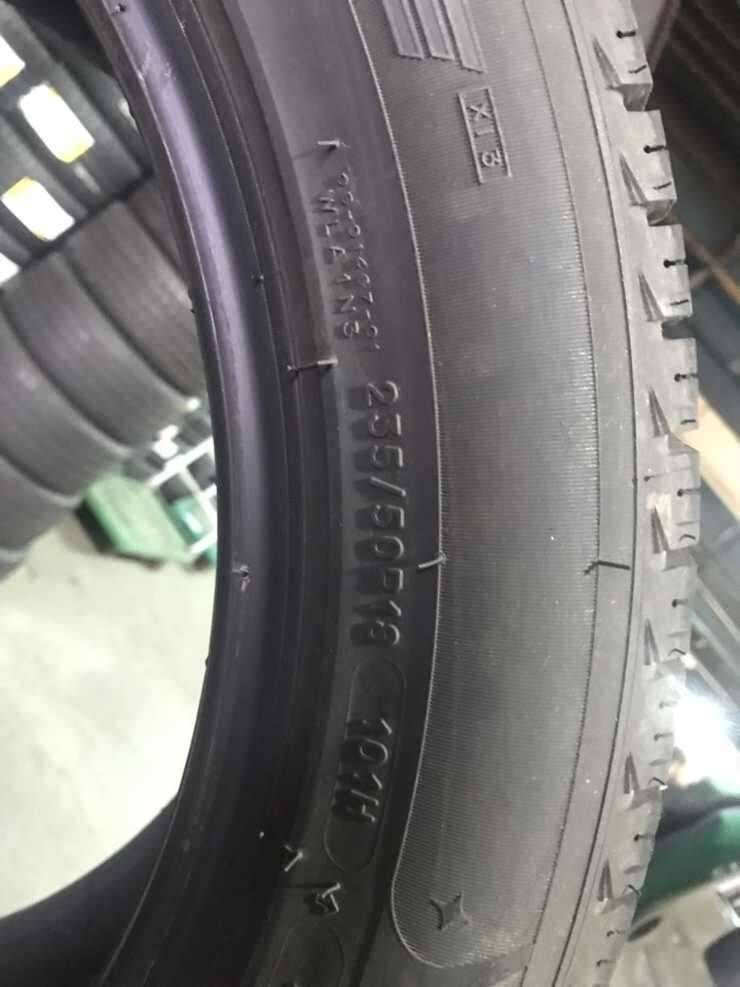 미쉘린 XICE 23550 R18 스노우윈터타이어4짝 팝니다 (중고장터 - 비낚시용품)