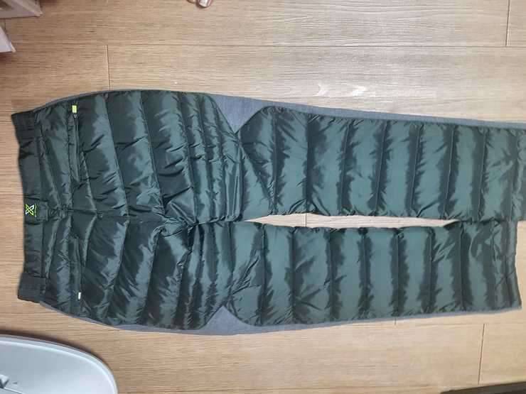 구스다운바지팝니다 (중고장터 - 비낚시용품)