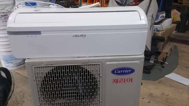 에어콘 2016년 6월 생산 9만원 (중고장터 - 비낚시용품)