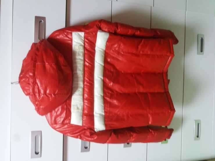 가격조정 에비스 오리털패딩 샤넬스카프 (중고장터 - 비낚시용품)