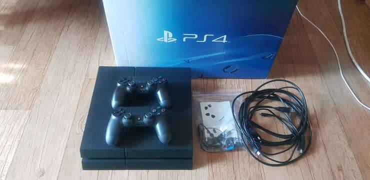 Ps4 게임기 팝니다 (중고장터 - 비낚시용품)