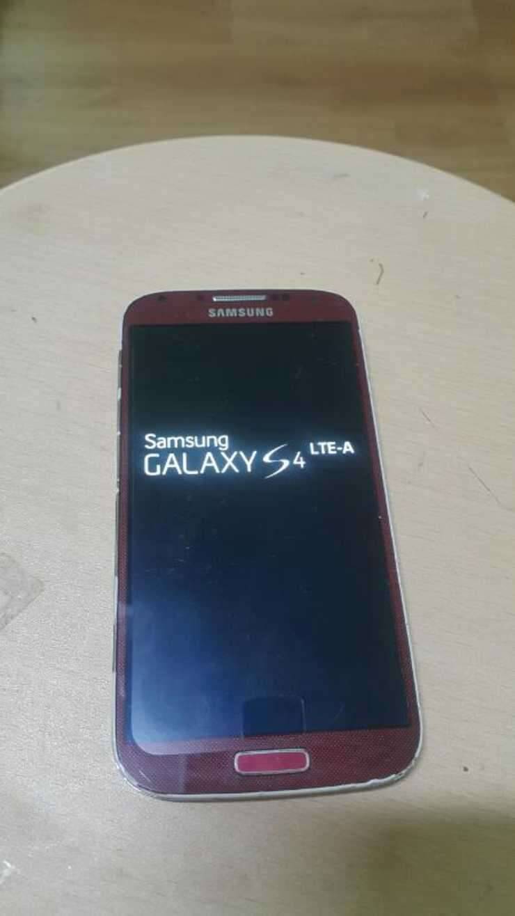 겔럭시S4lte 중고폰 (중고장터 - 비낚시용품)