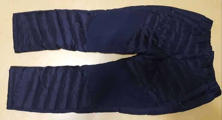 칸투칸 구스다운 바지 36 (중고장터 - 비낚시용품)