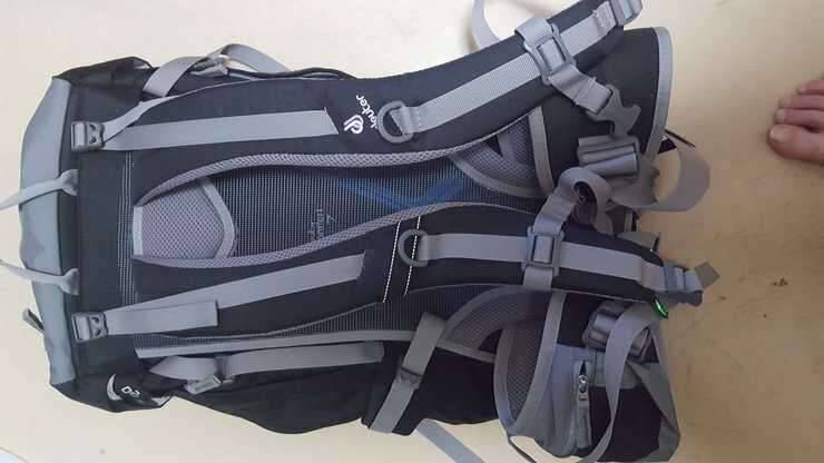 등산가방팝니다 (중고장터 - 비낚시용품)