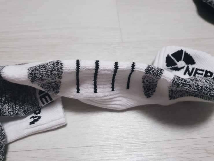자외선차단용품 외 네파등산양말 (중고장터 - 비낚시용품)
