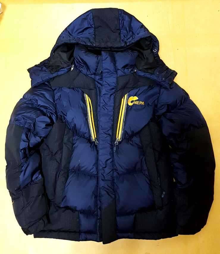 네파 덕다운패딩 두가지 팜니다 (중고장터 - 비낚시용품)