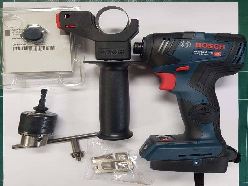 보쉬 임팩 드릴 본체만 팝니다 GDR 18V 200C 배터리 충전기는 없습니다 (중고장터 - 비낚시용품)