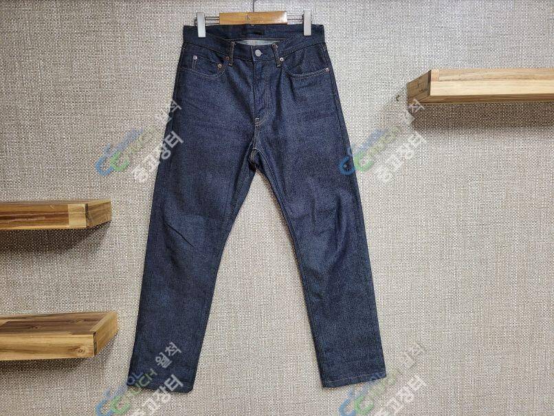 30인치 유니클로 셀비지 청바지 나이키 반팔티 (중고장터 - 비낚시용품)