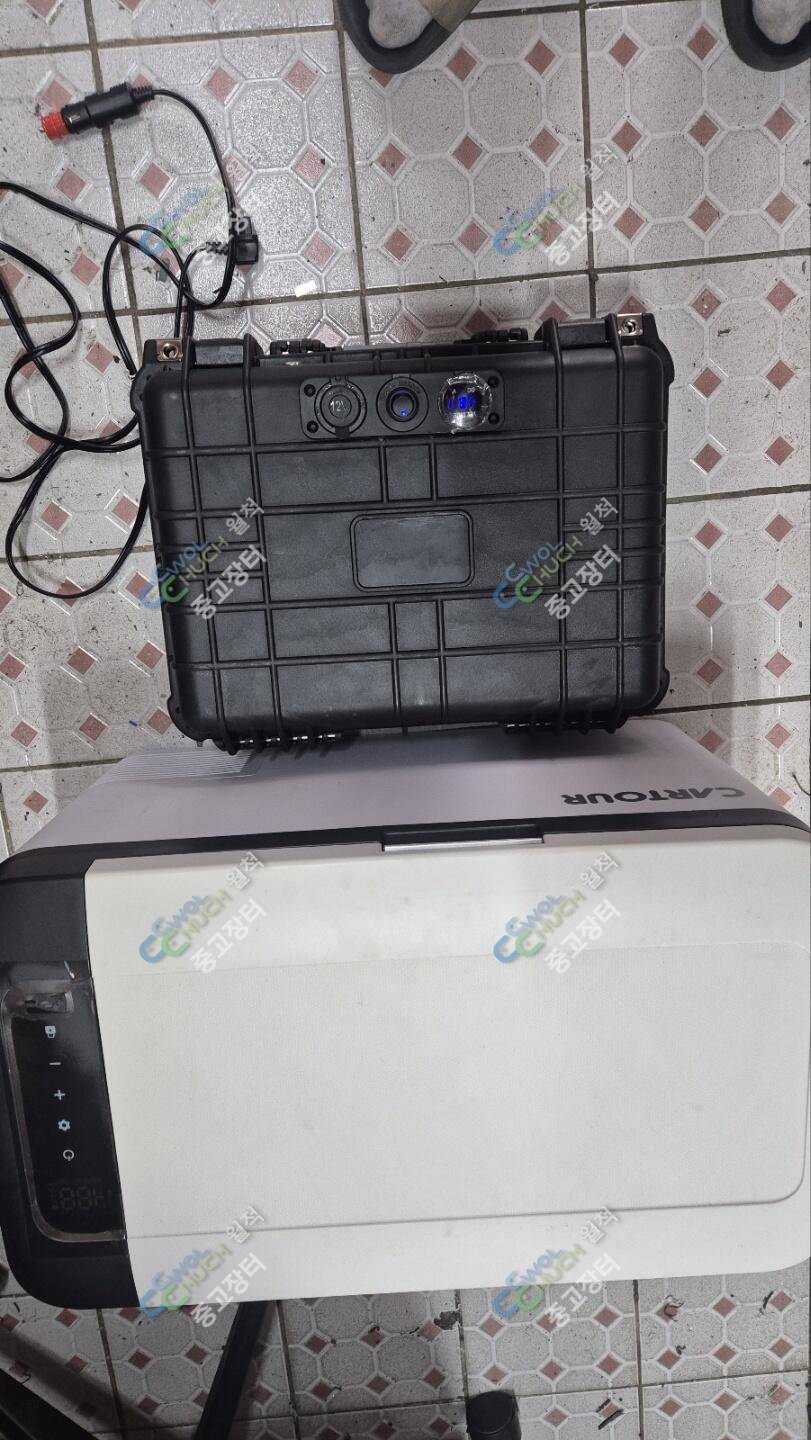 카투어냉장고 k25전용 인산철 파워뱅크 130A (중고장터 - 비낚시용품)