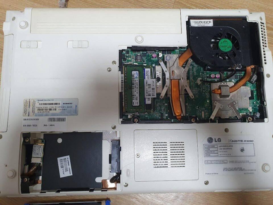 LG Xnote R590 LGR58 i7 Q720 반본체 (중고장터 - 비낚시용품)