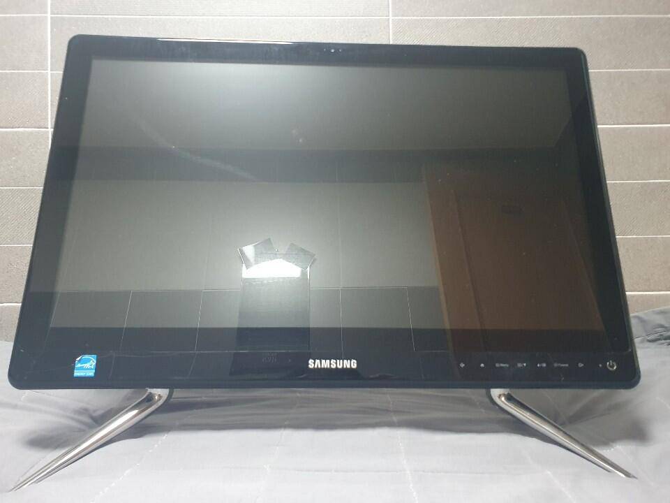 삼성 일체형pc 모델명 dm500a2d (중고장터 - 비낚시용품)